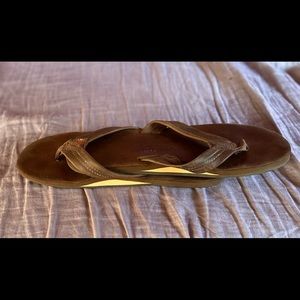 rainbow brand sandals mens size 10. very good condition. worn one day.